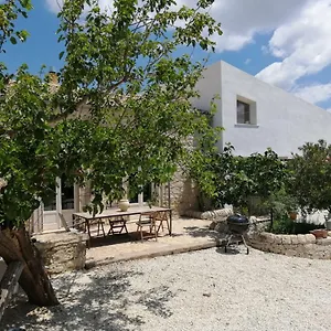https://poggio-del-gallo.catania-hotels.net